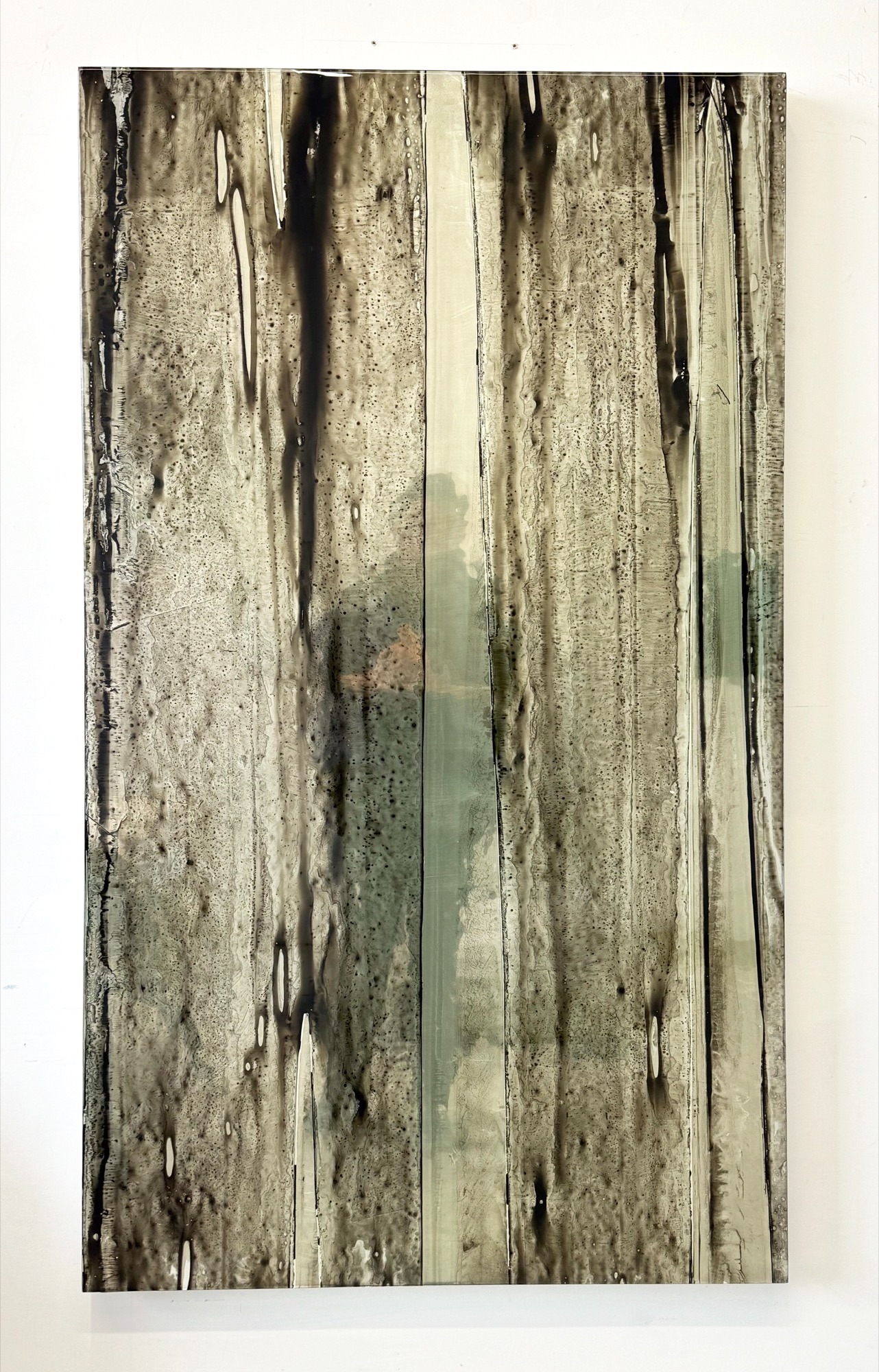 52 by 30 (lift-off: green)